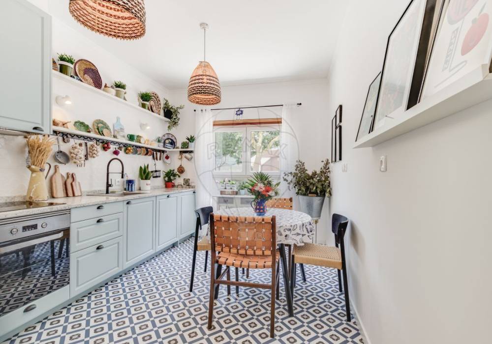 2875d224-ba46-42d7-bdb9-053ee079f7ed