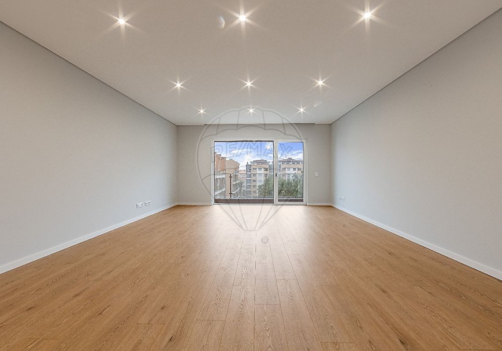 466effd6-3a03-4c8b-8a18-404892da5d12