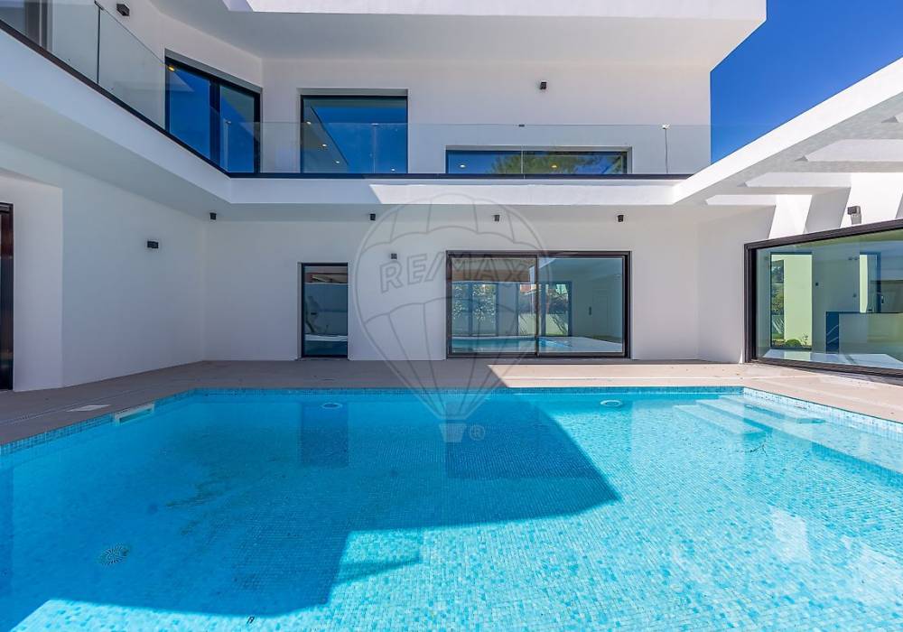 48d8f609-451d-4314-8a96-9e98f1772c31