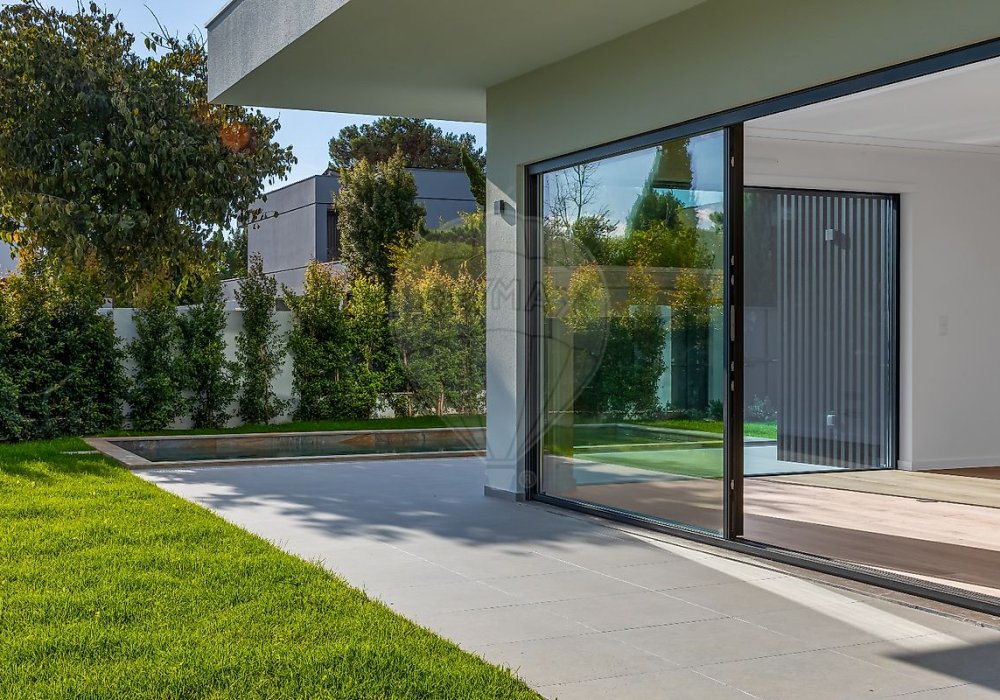 7393e473-3d92-4679-8436-08b0d7e3785c