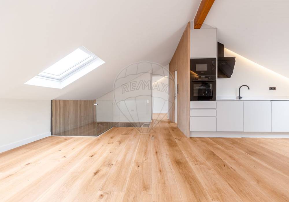 79a9c636-a681-4889-bdf6-738c840ec980