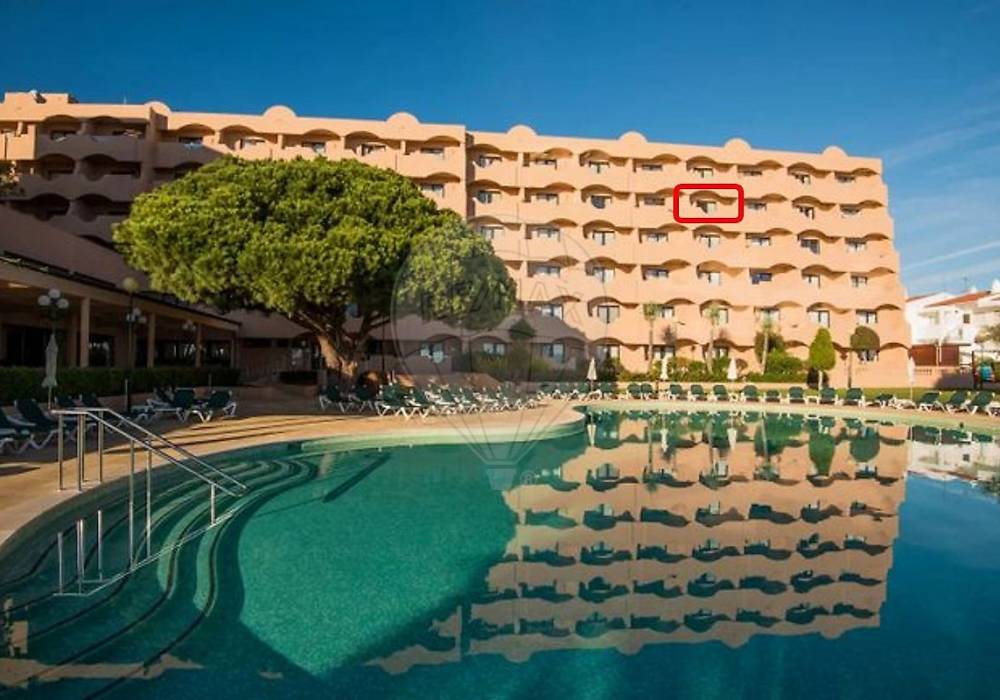 95fa4940-97ef-4f31-aff0-ce99456834d5