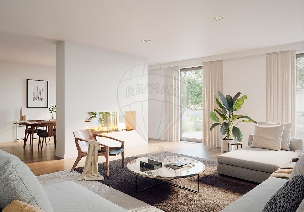 c1d8b96e-033a-4229-8894-e377d72a5dad