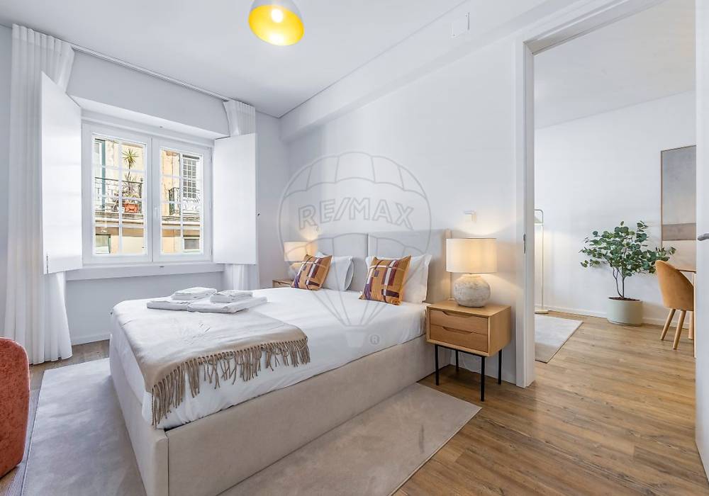 c85b4daf-1a57-438e-bbc9-ad2516c4202f