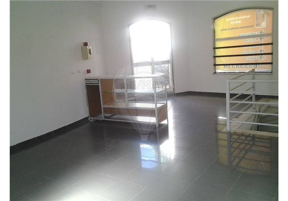 d8bf8d60-d5c7-40dd-bd13-f6b544f887af