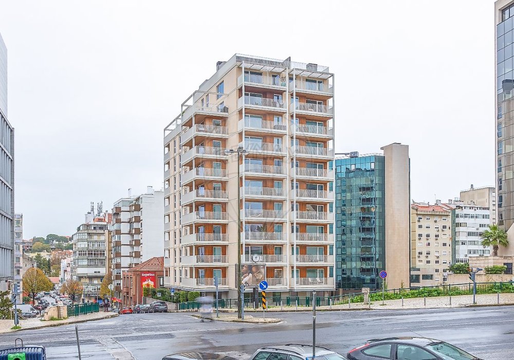 e58b2fa4-12e8-4c0e-b9f7-7e40c70cf83e