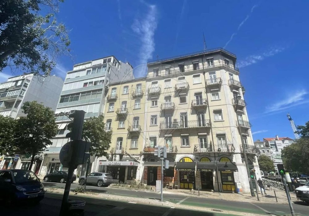 eb41afbd-7786-416d-a100-acec1af57081